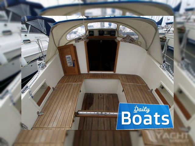 Buy 1985 Colina 29