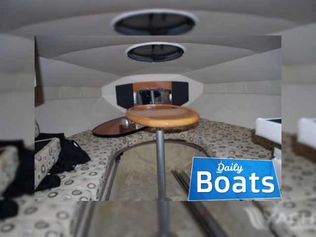 Buy 2008 Larson 220 Cabrio