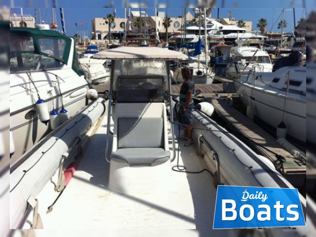 2002 Protector 12.5M