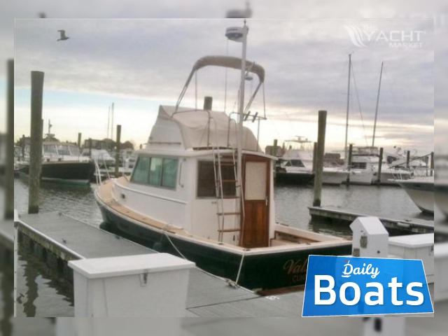 1991 Cape Dory Flybridge Cruiser