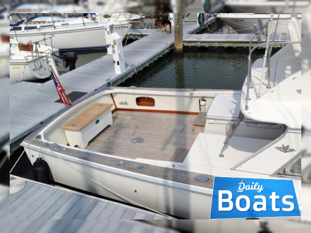 Buy 1975 Bertram 31 Flybridge Cruiser