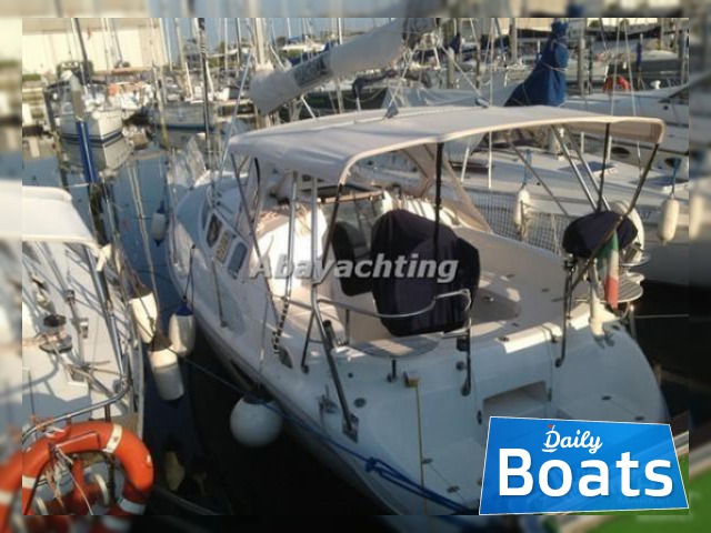 Koupit 2001 Hunter 320