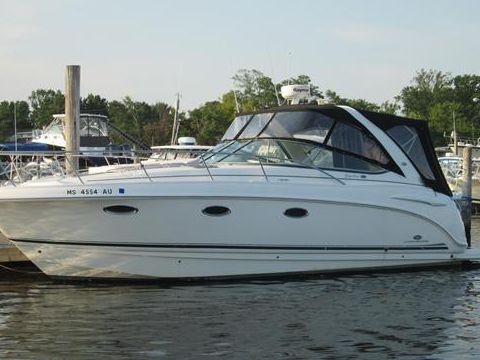 Chaparral Signature 330