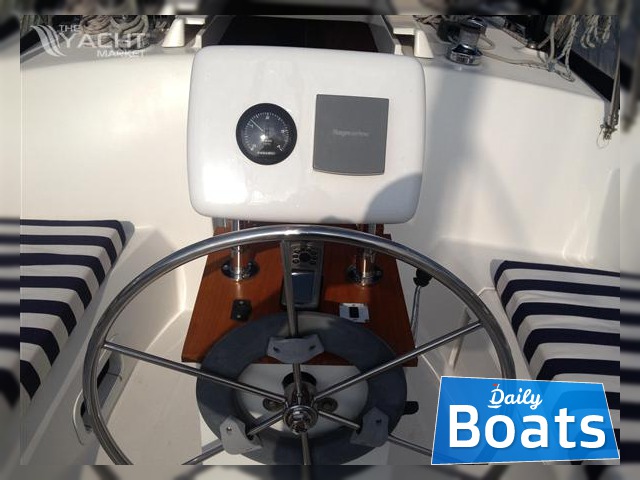2001 Hunter 290 for sale