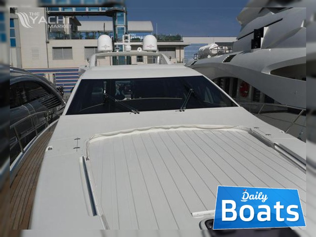 2005 Azimut 86S