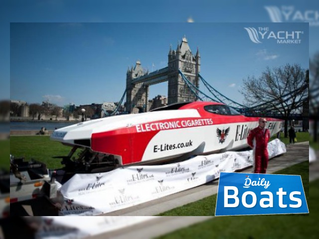 Buy 2011 BananaShark E66 Stirling