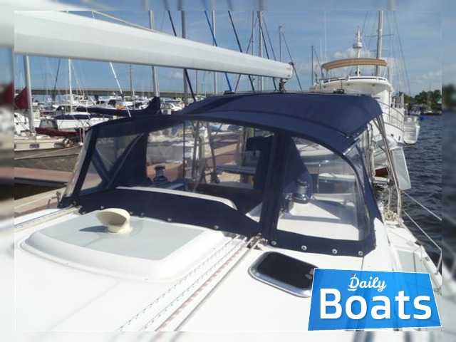 2004 Hunter 44 Deck Salon for sale