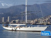 Reinassance Yachts Marine 90