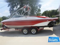 Rinker 232 Captiva