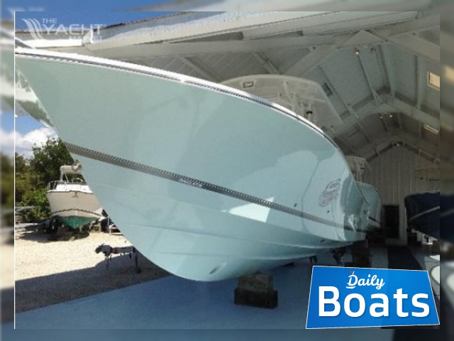 2011 Regulator 32 Forward Seating на продаж