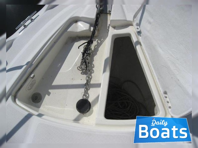 2004 Maxum 2700 Se till salu