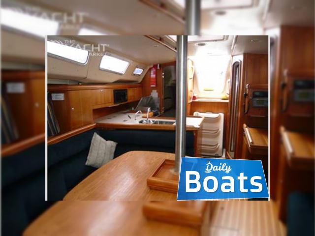 2002 Hunter Legend 356 for sale