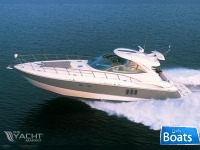 Cruisers Yachts 520 Express