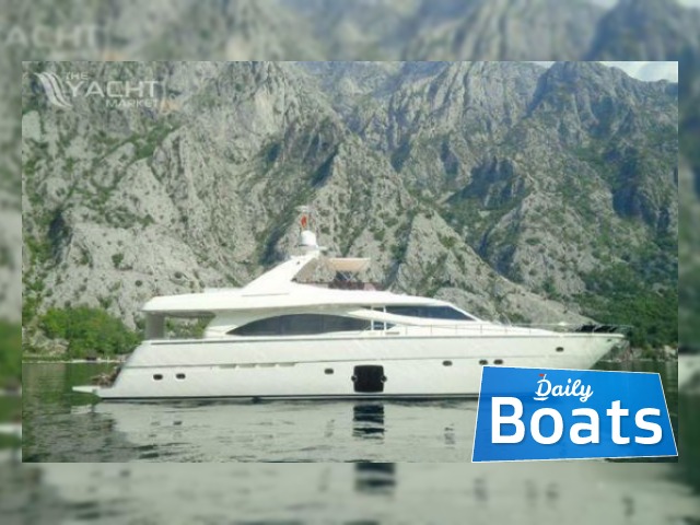 2008 Ferretti 830