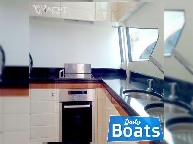 Αγοράστε 2008 Ferretti 830