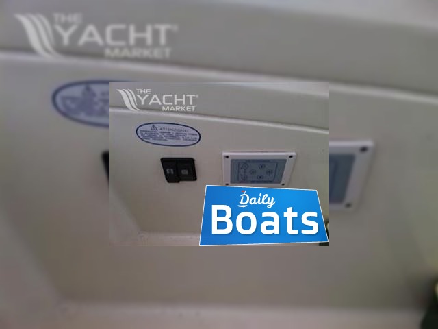 2005 Atlantis 39