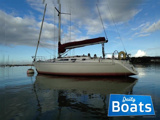 1989 Marine Projects Sigma 38