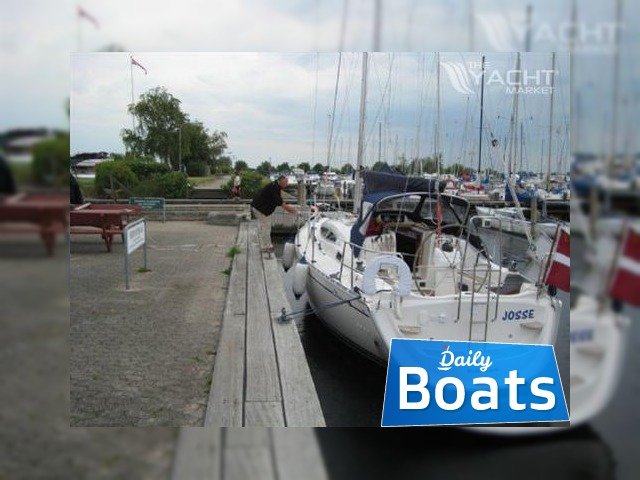 Buy 2007 Delphia 33