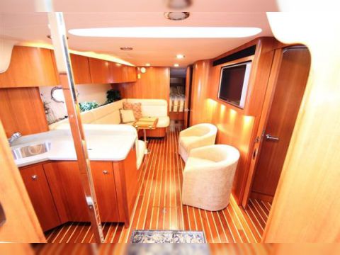 2007 Tiara 4700 Sovran