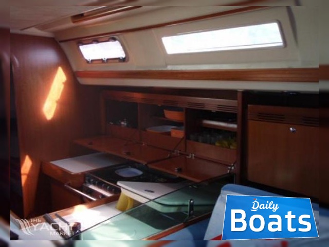 2007 Dufour 44
