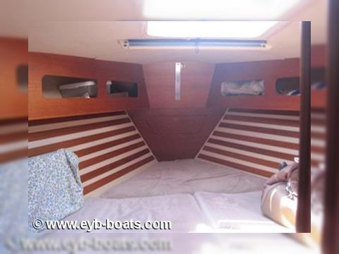 1989 Moody 376 for sale