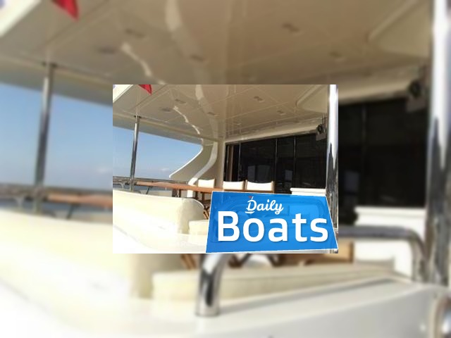 2012 Azimut 84 Fly