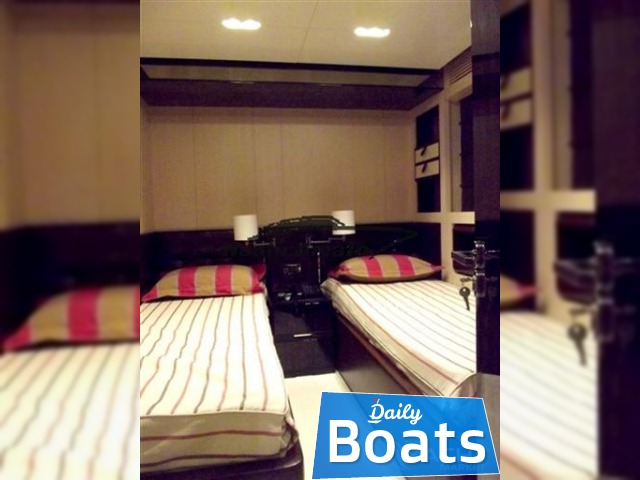 2012 Azimut 84 til salg