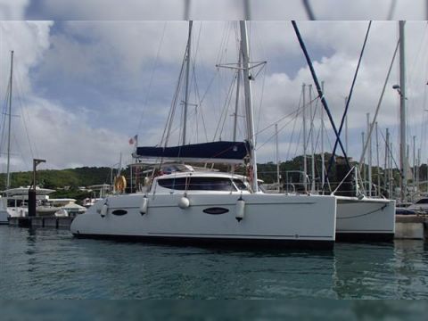 Fountaine Pajot Lavezzi 40