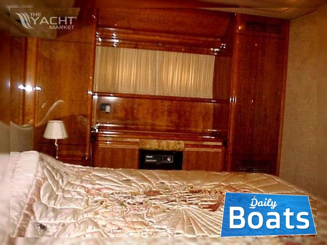 2000 Ferretti 80