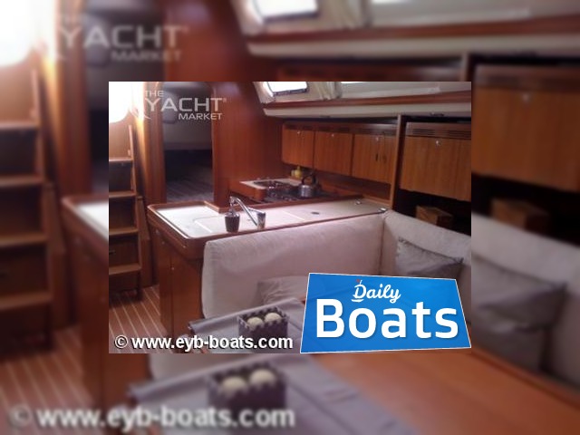2006  Dufour44