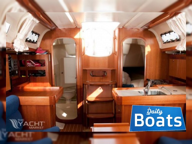 2004 Dufour 34