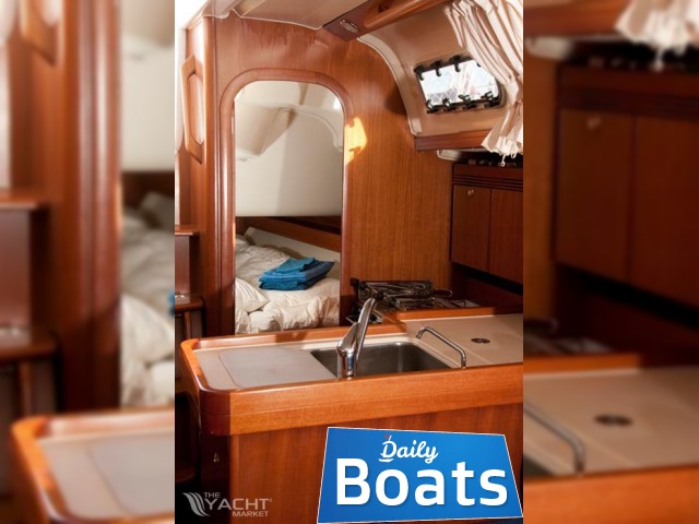 2004 Dufour 34