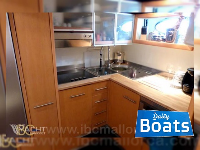 2004 Pershing 76 te koop