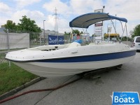 Bayliner 197 Deck Boat - Very Nice