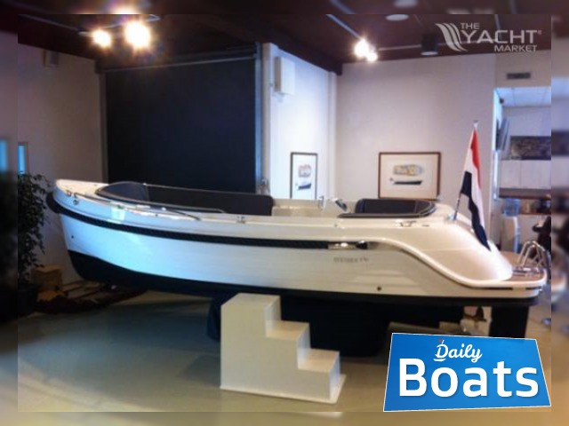 2014 Interboat Intender 640