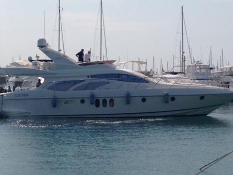 2006 Azimut 62