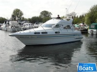 Sealine 320 Statesman