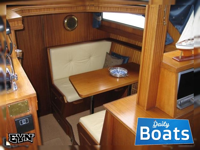 1985 Condor 107
