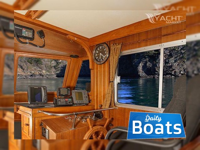1981 CHB Tri Cabin