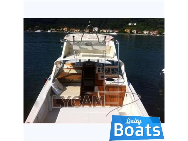 Купити 1970 Riva 25 Bertram