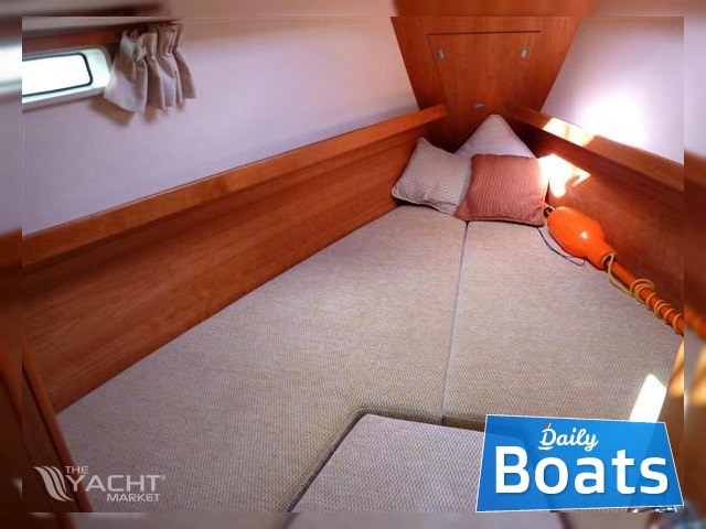 2010 Southerly 32