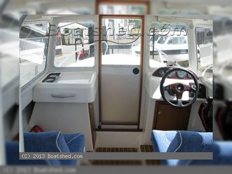Buy 2009 Bella 572 C