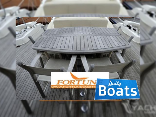 2007 Aicon 72 Open на продажу