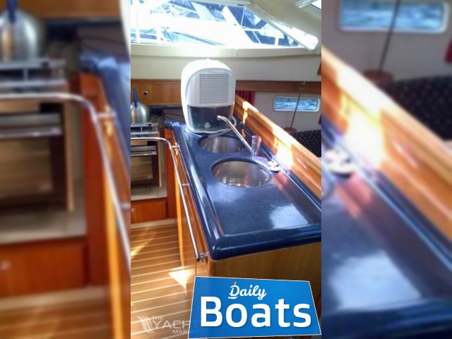 2000 Southerly 110