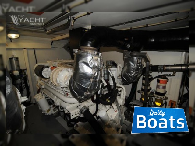 2007 Azimut 68E