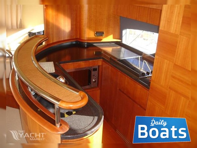 2006 Azimut 62