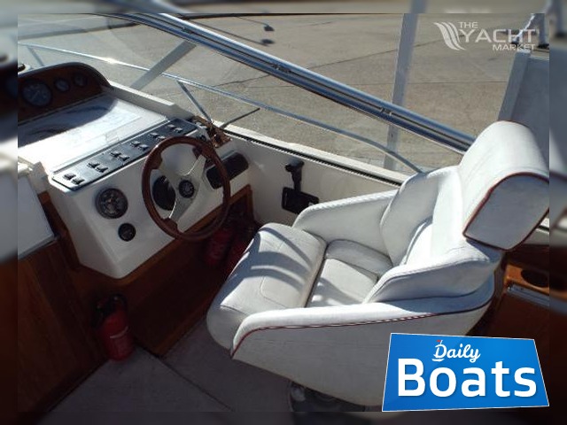1990 Windy 7800