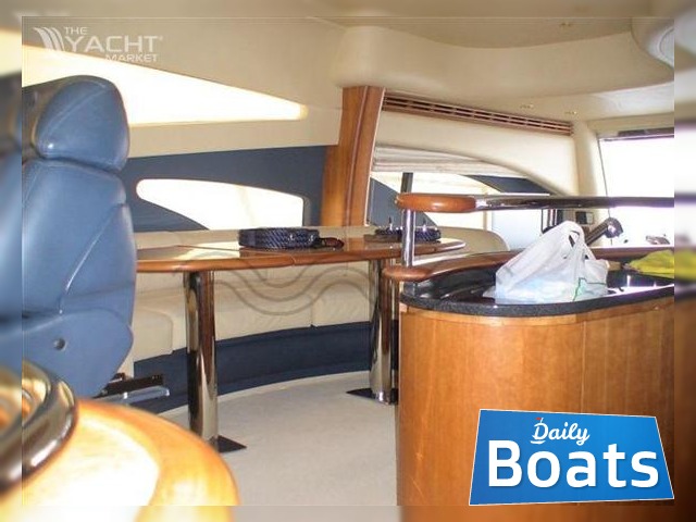 2006 Azimut 62