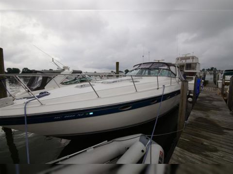 Regal 36 Commodore