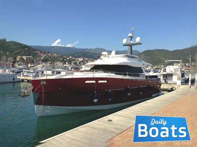 2012 Azimut Magellano